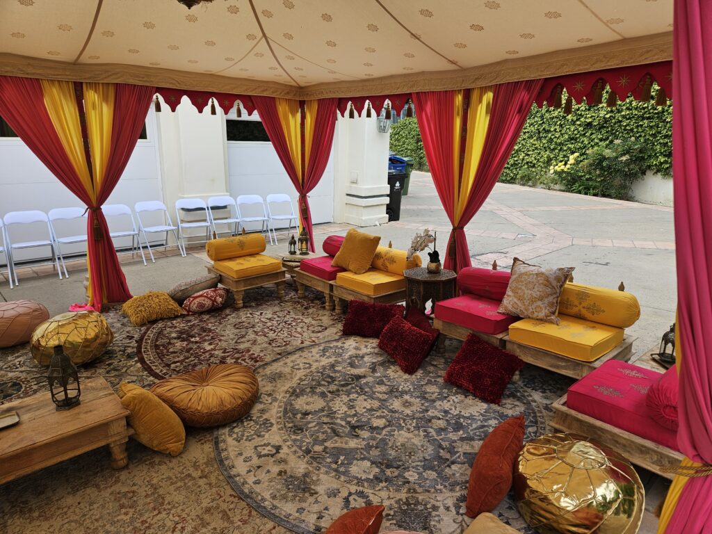 Outdoor lounge furniture rental
